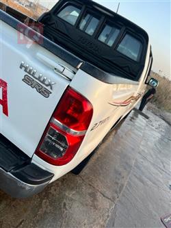 تويوتا هايلوكس